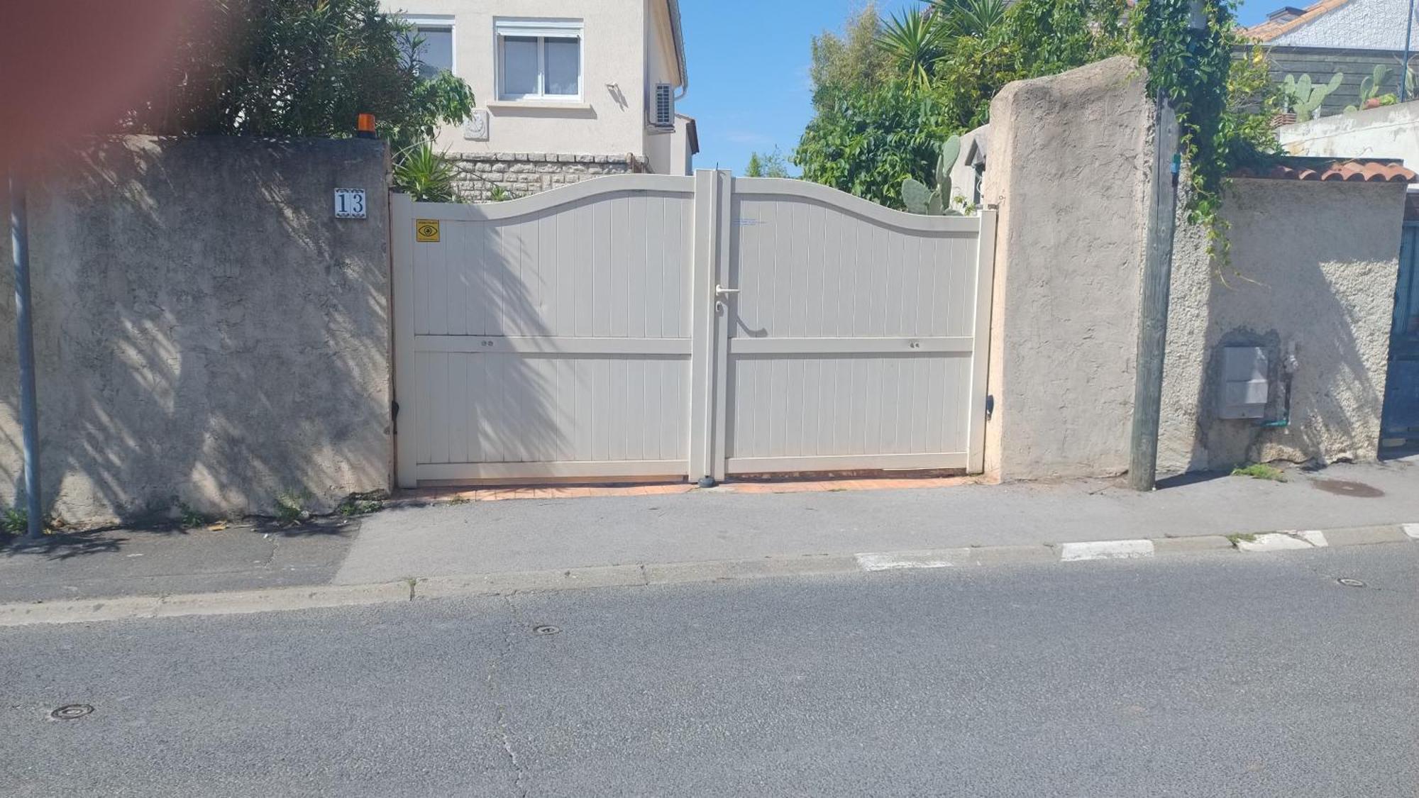 Appartement Entre Mer Et Gardiole Frontignan Eksteriør billede
